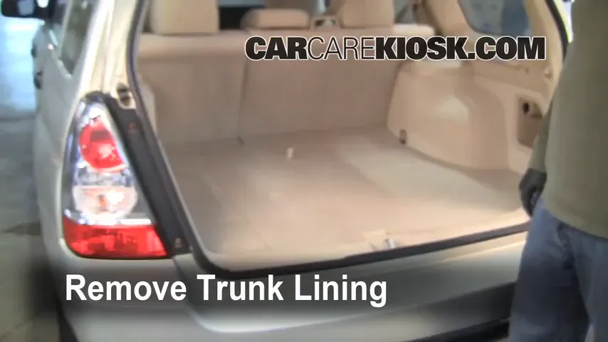 2006 Subaru Forester X 2.5L 4 Cyl. Tires & Wheels Change a Flat Tire